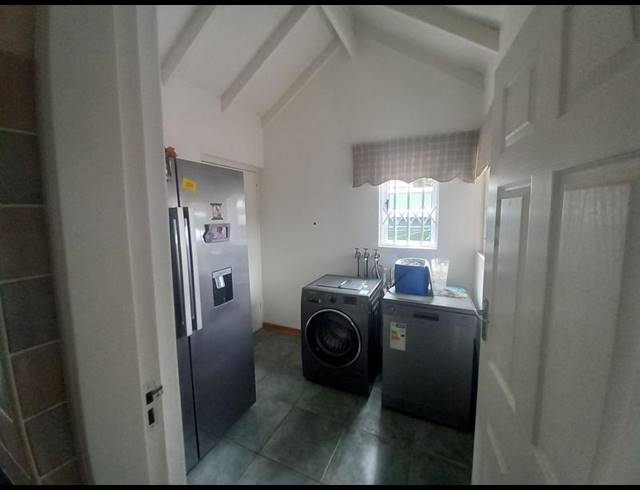 3 BEDROOM HOUSE FOR SALE IN UVONGO